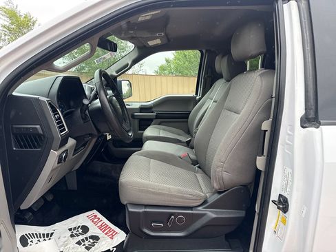Used 2016 Ford F150 XLT w/ Equipment Group 302A Luxury AWD/4WD image 10
