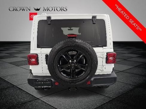 Used 2020 Jeep Wrangler Unlimited Sahara AWD/4WD image 5