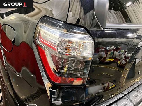 Certified 2023 Toyota 4Runner TRD Off-Road Premium image 28