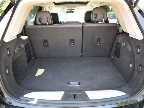 Used 2019 Buick Envision Essence FWD image 40