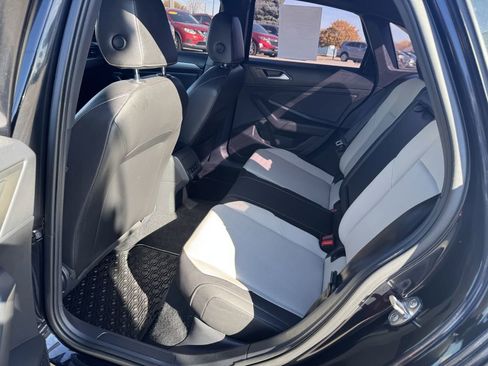 Used 2020 Volkswagen Jetta R-Line w/ R-Line Cold Weather Package image 18