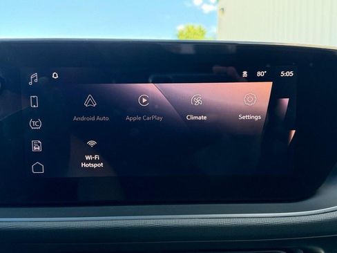 Used 2025 Buick Envista Preferred FWD image 34