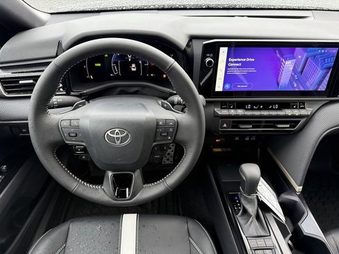 New 2026 Toyota Camry SE Nightshade image 19