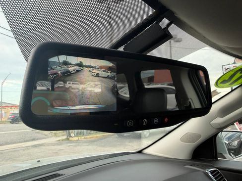 Used 2012 GMC Acadia SLT FWD image 19