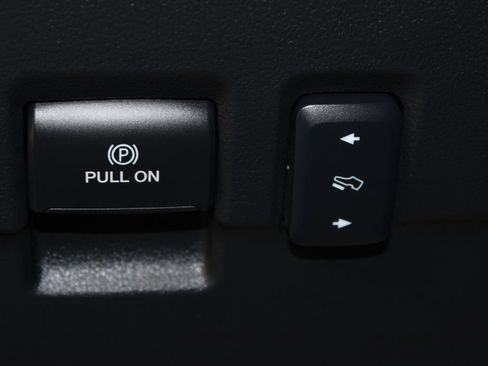 Used 2026 Ford F250 Platinum AWD/4WD image 36