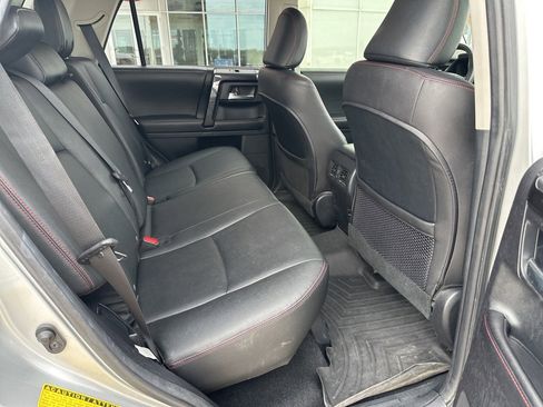 Used 2015 Toyota 4Runner Trail Premium image 18