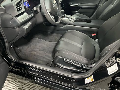Used 2018 Honda Civic LX image 24