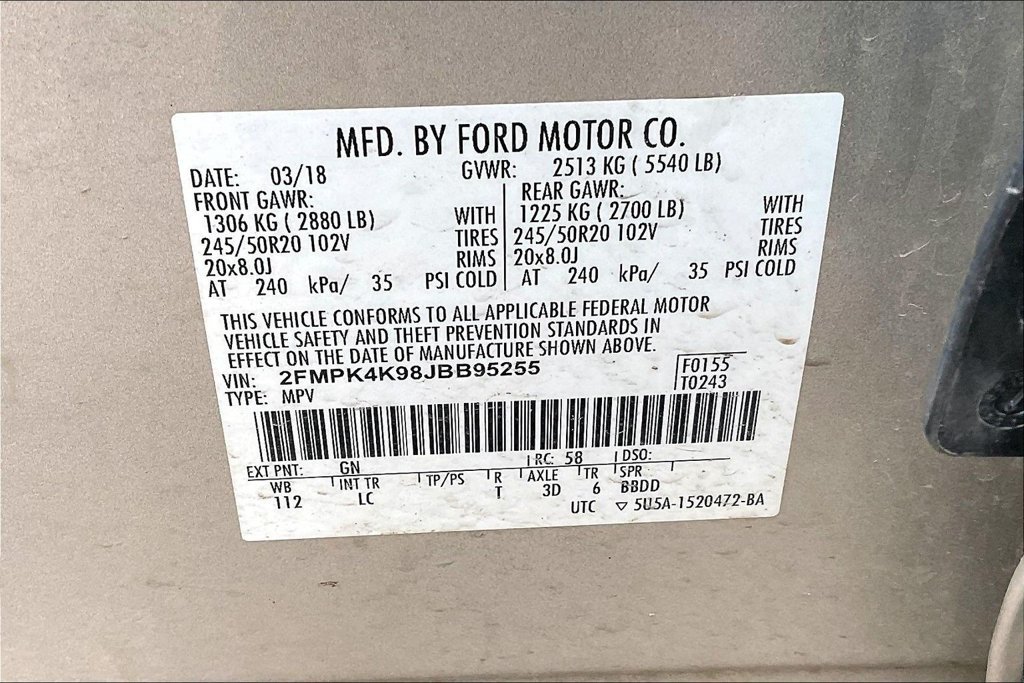 Certified 2018 Ford Edge Titanium w/ Technology Package AWD/4WD image 5