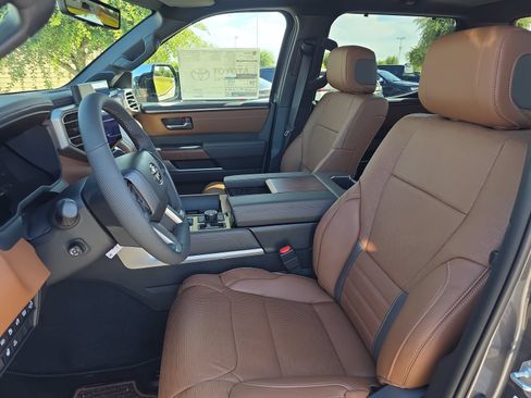 New 2026 Toyota Tundra 1794 Edition w/ TRD Off-Road Package AWD/4WD image 11