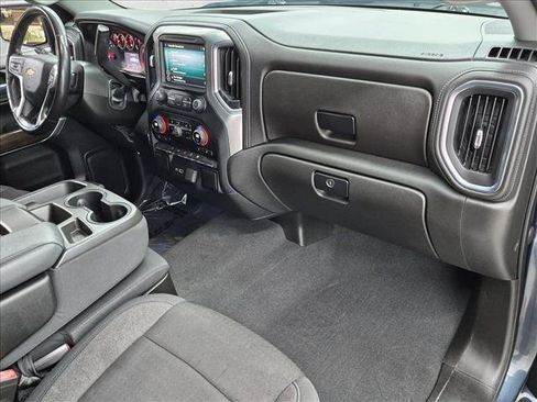 Used 2021 Chevrolet Silverado 1500 LT AWD/4WD image 20