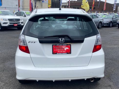 Used 2010 Honda Fit Sport image 7