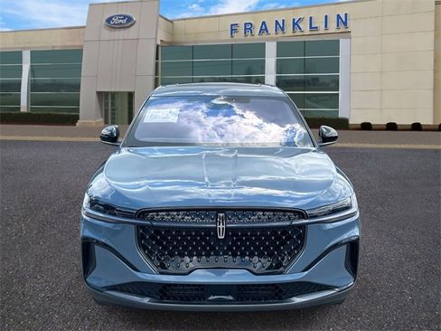 New 2025 Lincoln Nautilus Premier w/ Equipment Group 102A image 2