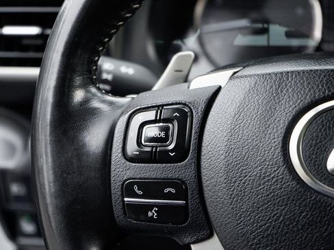 Used 2018 Lexus IS 300 AWD w/ Comfort Package image 20