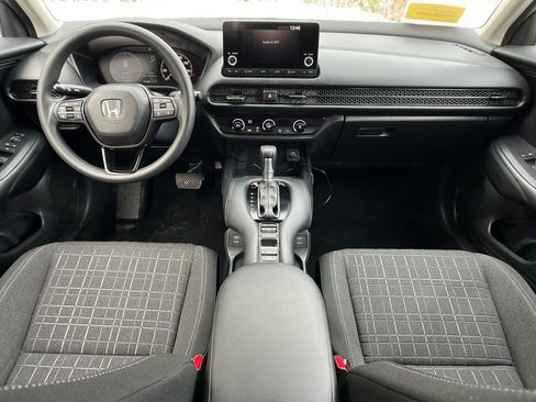 Used 2024 Honda HR-V LX image 13