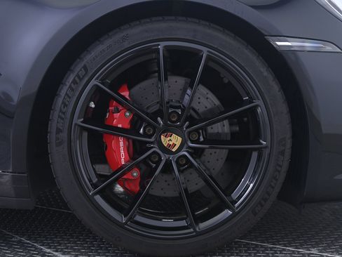 Certified 2024 Porsche 911 Targa 4S AWD/4WD image 18