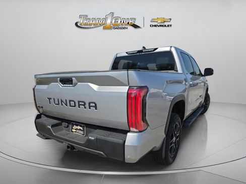 Used 2024 Toyota Tundra Limited AWD/4WD image 8