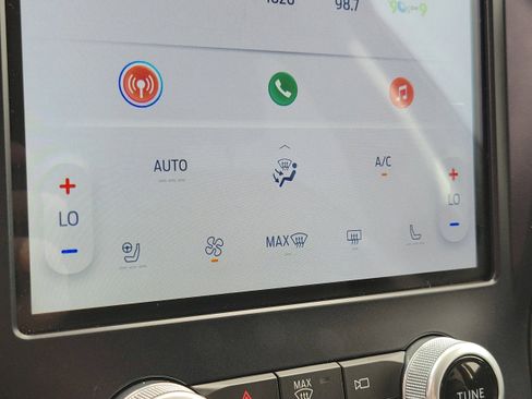 Used 2023 Ford Edge SEL AWD/4WD image 29