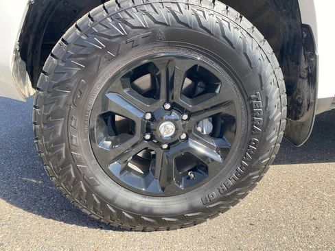 Used 2022 Toyota 4Runner SR5 w/ Wilderness Package (TMS) AWD/4WD image 2