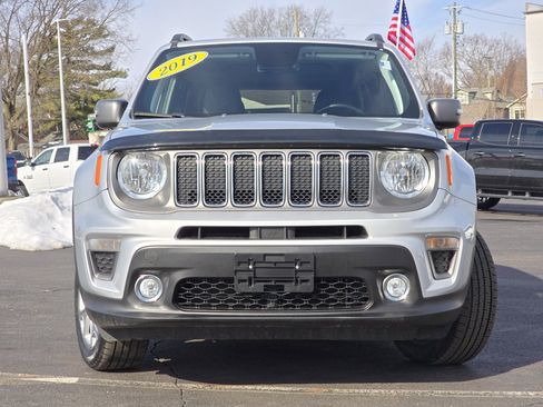 Used 2019 Jeep Renegade Limited image 18