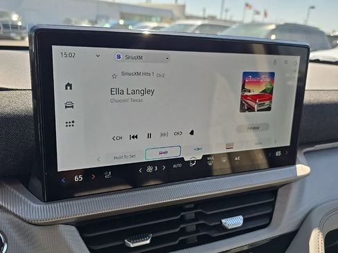 New 2026 Ford Explorer Active AWD/4WD image 27