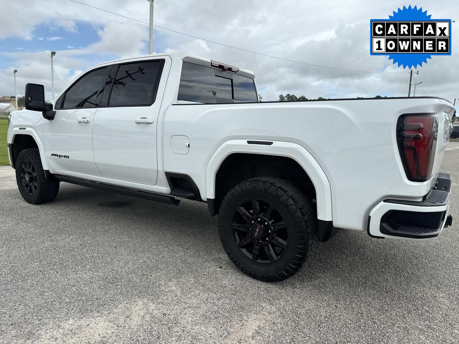 Used 2024 GMC Sierra 2500 AT4 w/ AT4 Premium Plus Package AWD/4WD image 6