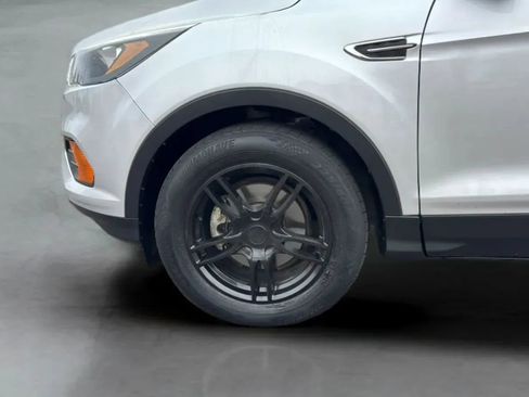 Used 2018 Ford Escape S FWD image 21