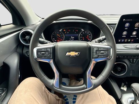 Used 2023 Chevrolet Blazer LT w/ Driver Confidence Package image 11