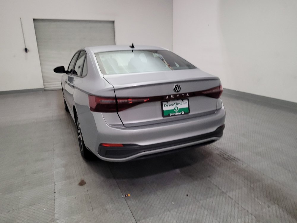 Used 2025 Volkswagen Jetta Sport FWD image 6