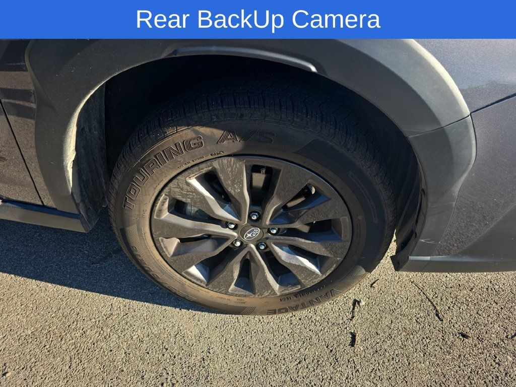 Used 2025 Subaru Outback Onyx Edition AWD/4WD image 5
