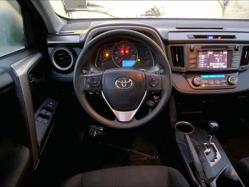 Used 2015 Toyota RAV4 XLE image 6