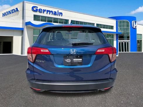 Used 2016 Honda HR-V LX image 6