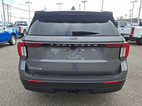 New 2026 Ford Explorer Active image 6