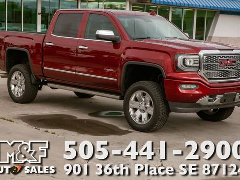 Used 2017 GMC Sierra 1500 Denali w/ Denali Ultimate Package AWD/4WD image 1