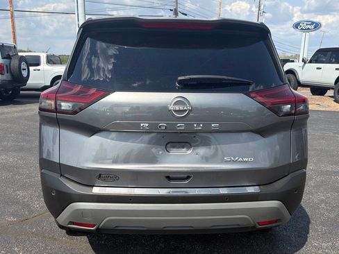 Used 2023 Nissan Rogue SV AWD/4WD image 4
