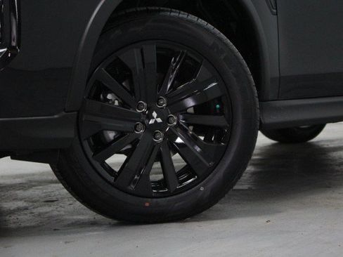 New 2026 Mitsubishi Outlander Sport LE image 3