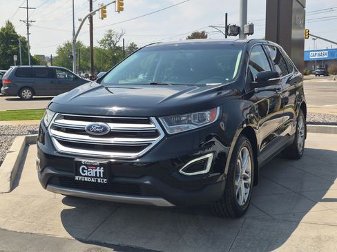 Used 2016 Ford Edge Titanium w/ Equipment Group 301A AWD/4WD image 9