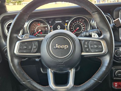 Used 2022 Jeep Wrangler Unlimited Rubicon AWD/4WD image 21