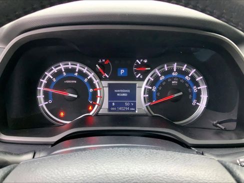 Used 2016 Toyota 4Runner SR5 image 23