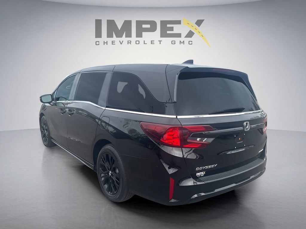 Used 2025 Honda Odyssey Sport-L image 3