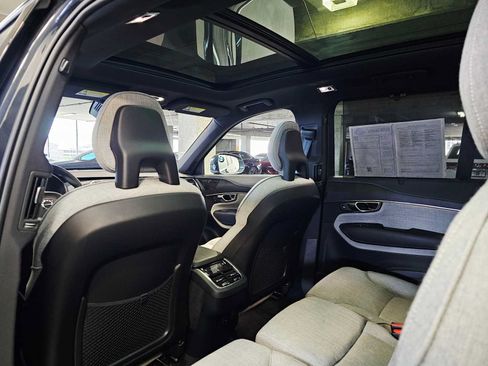 Used 2021 Volvo XC90 T6 Inscription w/ Advanced Package AWD/4WD image 24