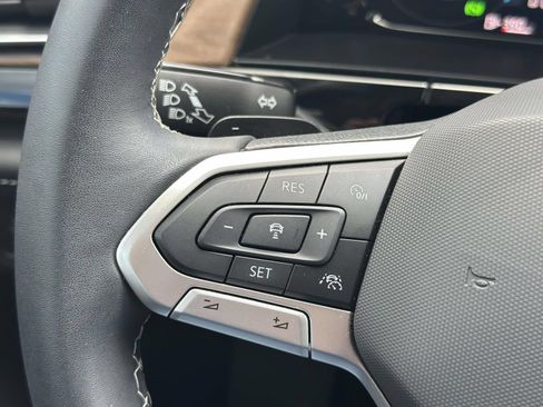 Certified 2024 Volkswagen Atlas SE AWD/4WD image 22