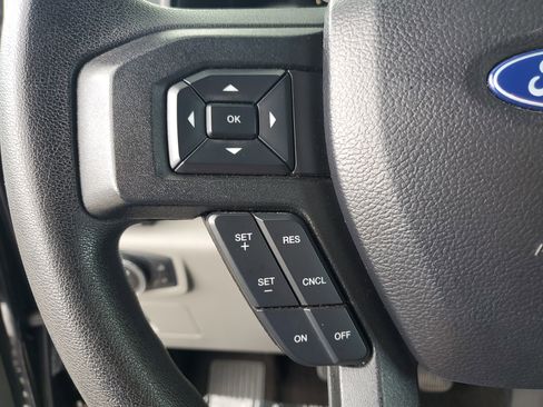 Used 2020 Ford F150 XLT image 19