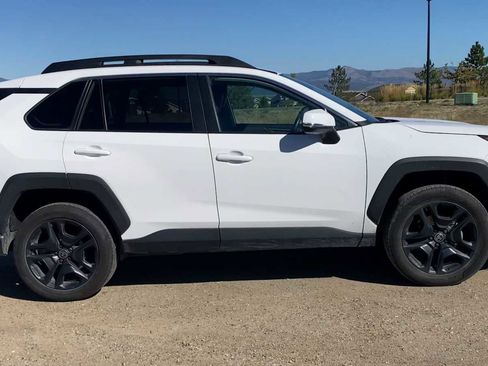 Used 2023 Toyota RAV4 Adventure image 9