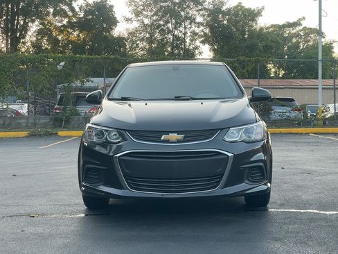 Used 2019 Chevrolet Sonic LT image 3