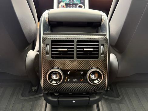 Used 2022 Land Rover Range Rover Sport SVR image 30