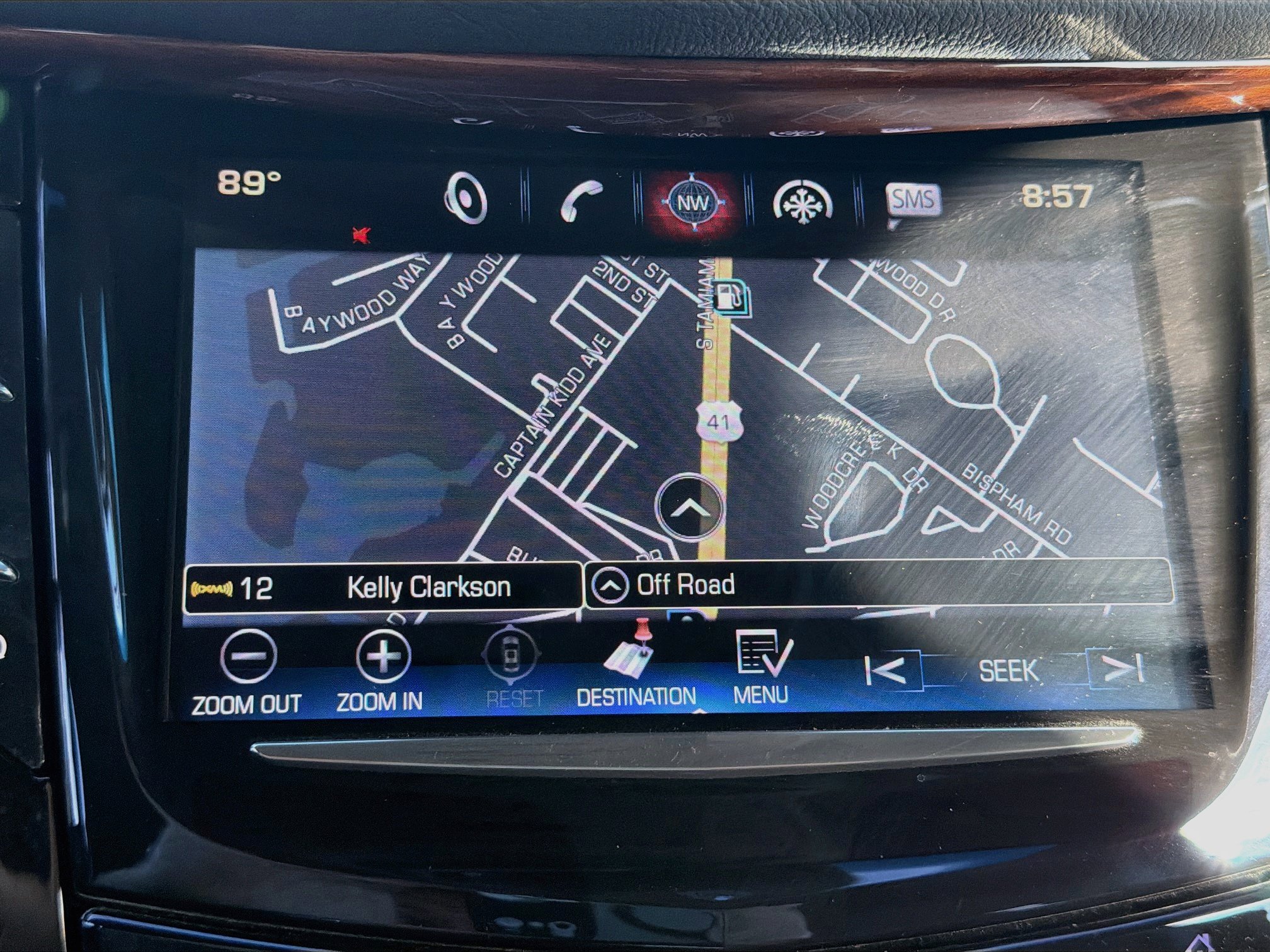 Used 2016 Cadillac Escalade Luxury AWD/4WD image 13
