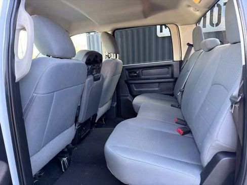 Used 2015 RAM 2500 Tradesman w/ Chrome Appearance Group image 10
