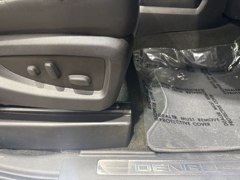 Used 2017 GMC Sierra 3500 Denali image 69