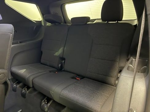 Certified 2026 Chevrolet Traverse LT FWD image 27