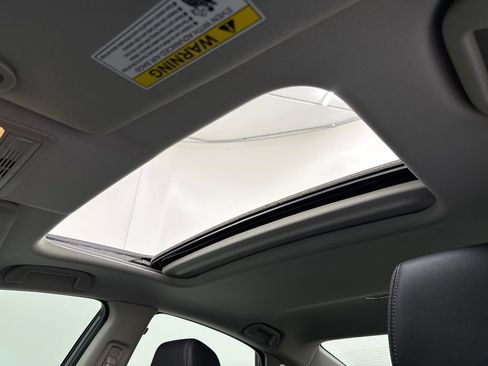 Used 2020 Honda Civic Touring image 22